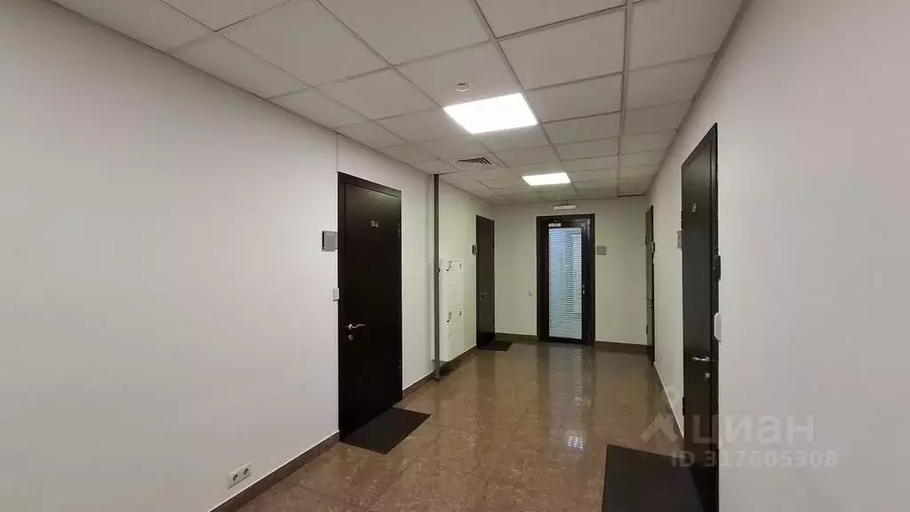 Офис в Москва ул. Крымский Вал, 3С2 (69 м) - Фото 1