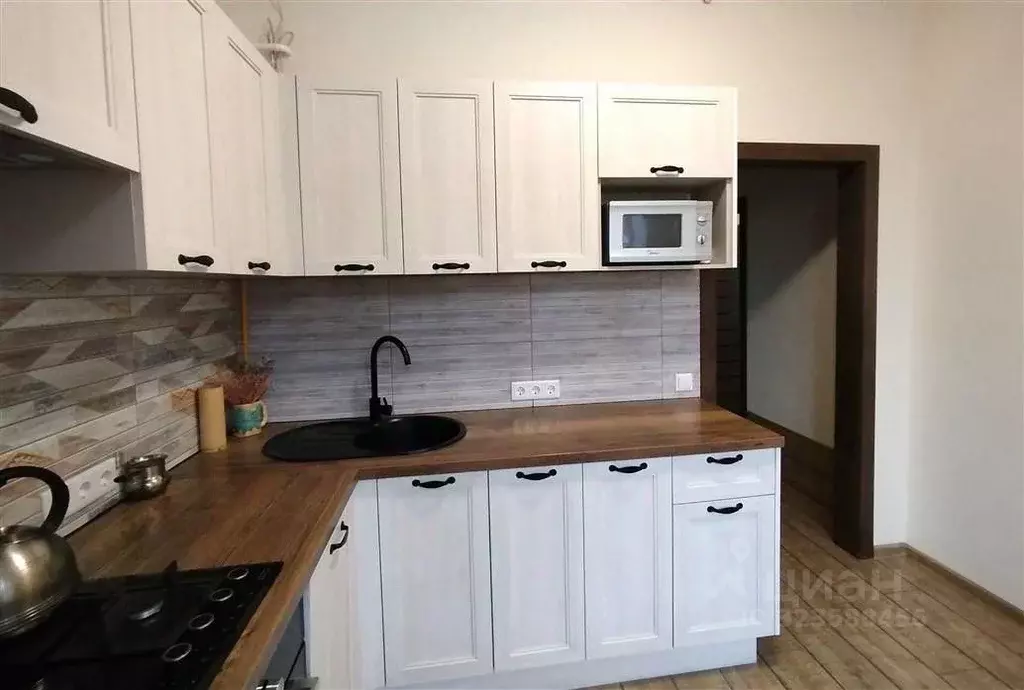 3-к кв. Самарская область, Самара ул. Луначарского, 28 (75.0 м) - Фото 1