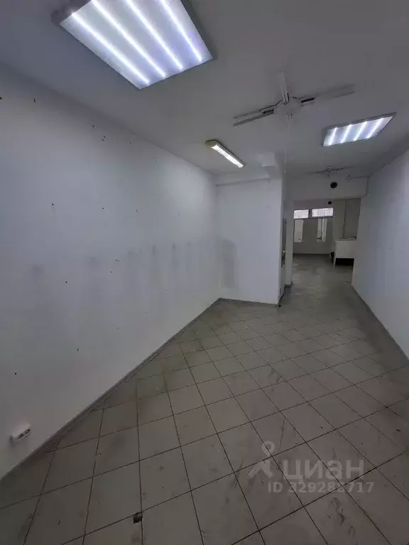 Помещение свободного назначения в Омская область, Омск просп. ... - Фото 2