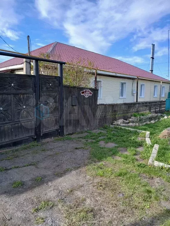 3-к. квартира, 100 м, 1/1 эт. - Фото 0