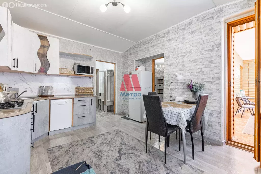 3-комнатная квартира: Ярославль, Красноперекопская улица, 2к2 (83.3 м) - Фото 1