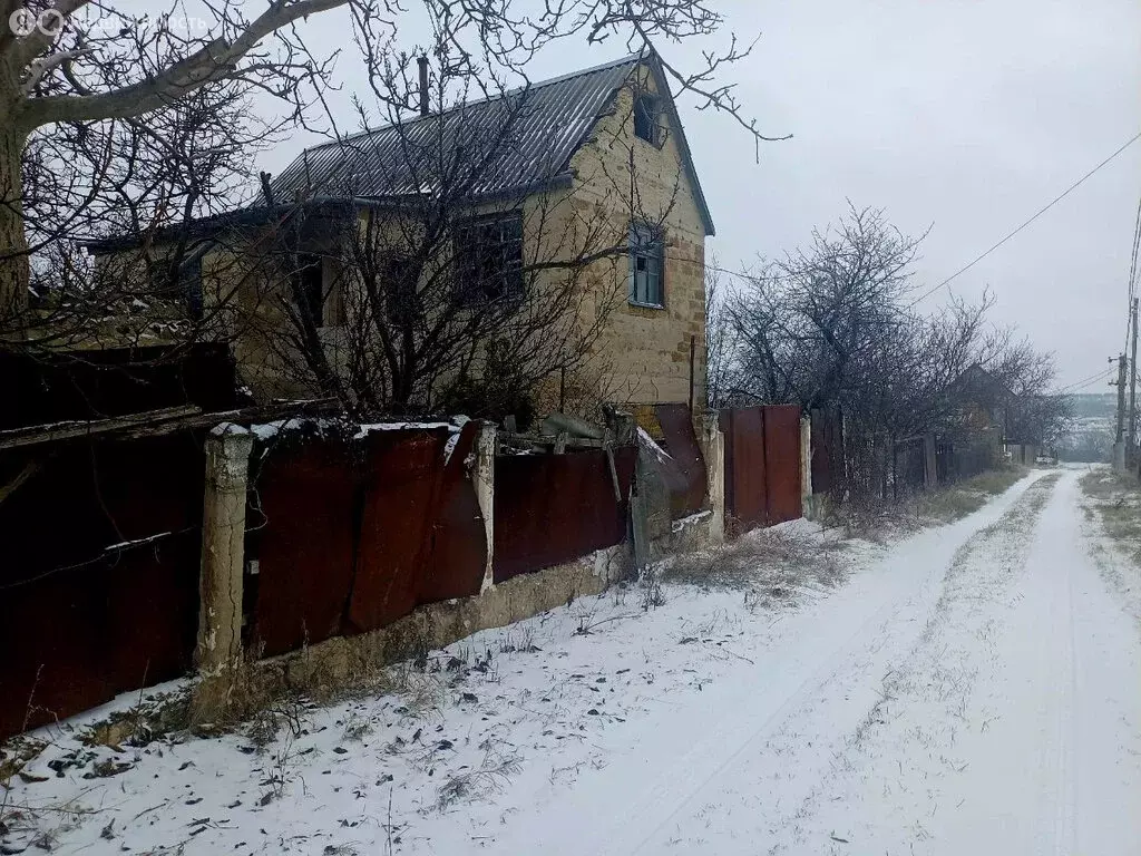 Участок в Симферопольский район, село Трудовое (8 м) - Фото 1