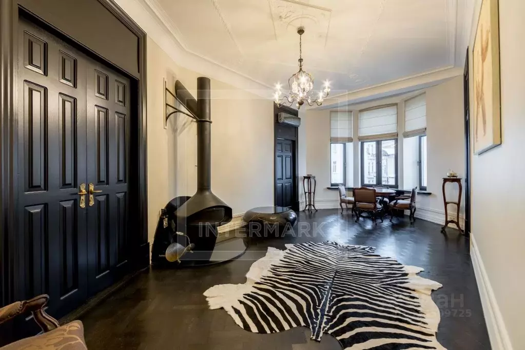 4-к кв. Москва ул. Спиридоновка, 27/24 (120.0 м) - Фото 1