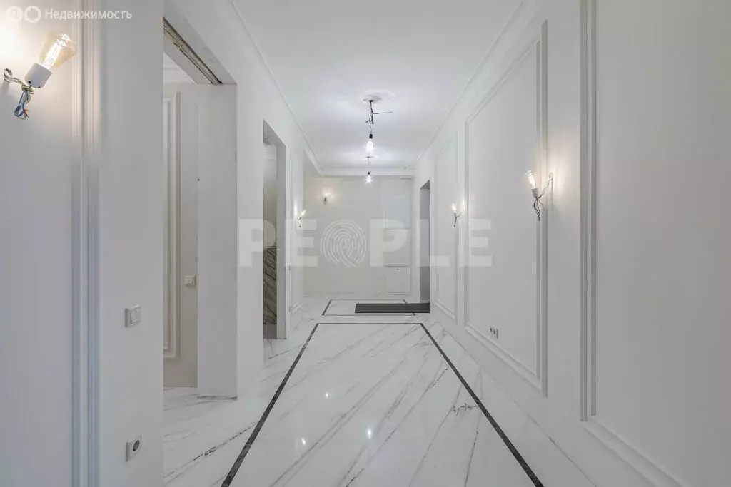 4-комнатная квартира: Москва, Погодинская улица, 4 (201.6 м) - Фото 1
