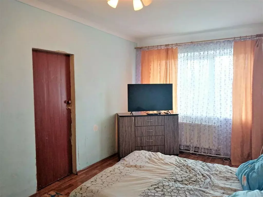 4-к кв. Краснодарский край, Темрюк ул. Макарова, 2 (65.0 м) - Фото 0