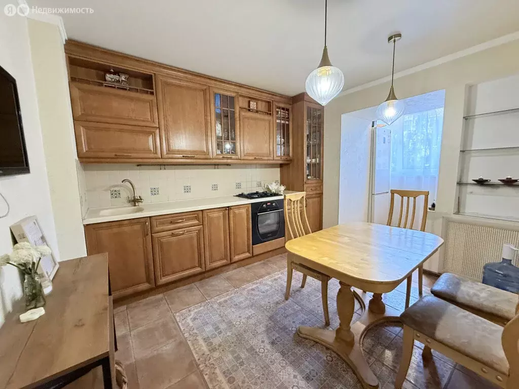 3-комнатная квартира: Киров, Казанская улица, 18 (69 м) - Фото 1