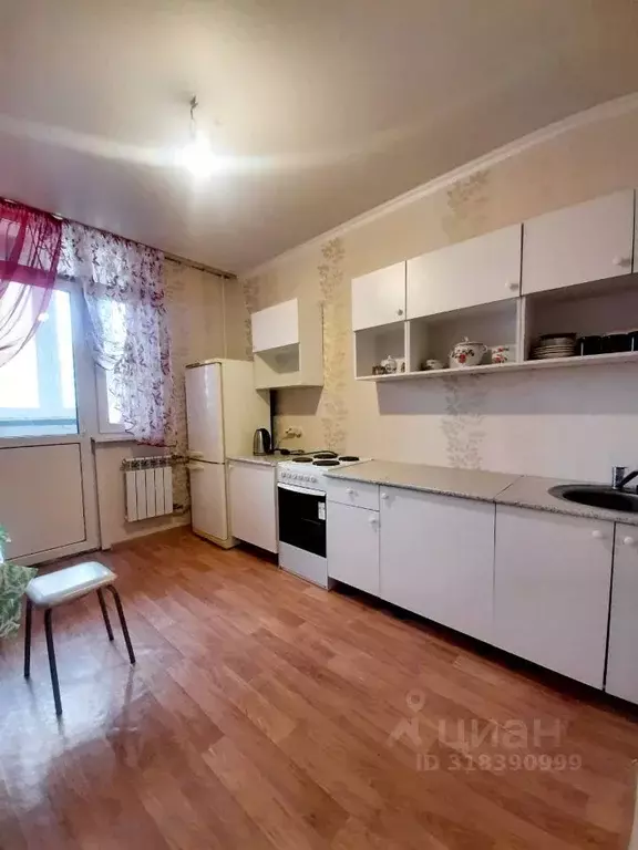 1-к кв. Оренбургская область, Оренбург ул. Геннадия Донковцева, 13 ... - Фото 0