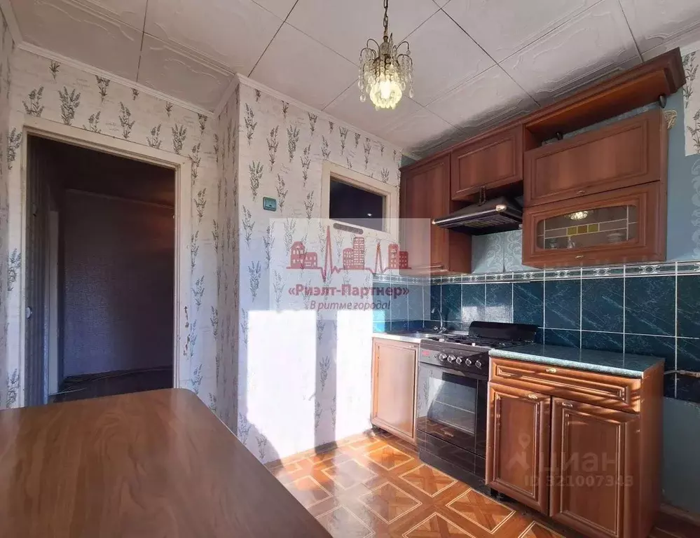 1-к кв. Саратовская область, Саратов просп. Строителей, 82 (30.4 м) - Фото 0