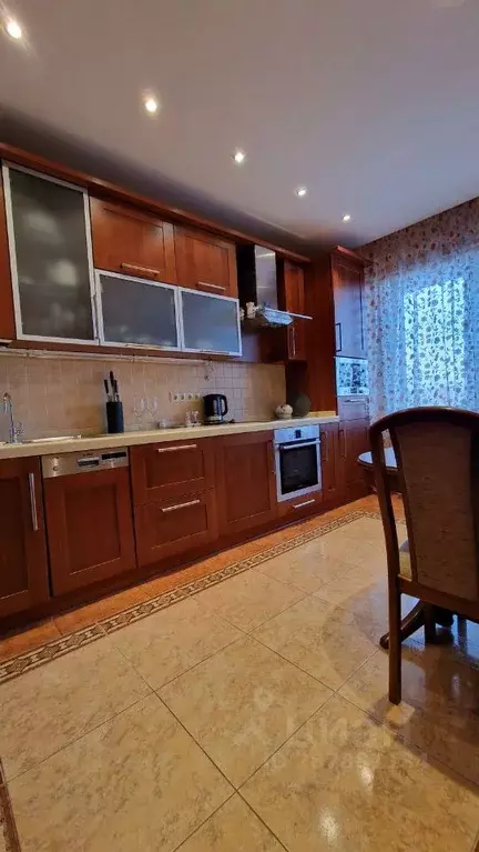 2-к кв. Псковская область, Псков ул. Кузбасской Дивизии, 24А (72.0 м) - Фото 1