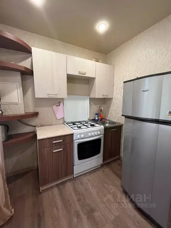 1-к кв. Кировская область, Киров ул. Владимирская, 140 (30.0 м) - Фото 0