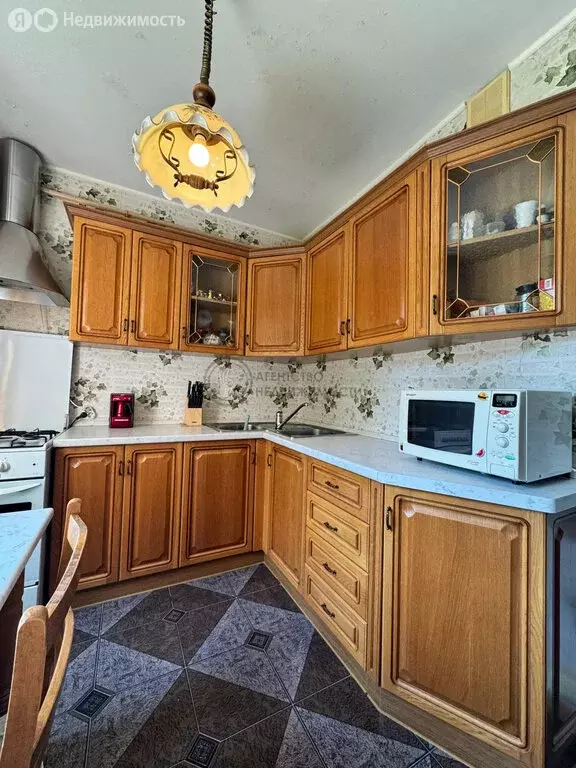 2-комнатная квартира: Казань, улица Гарифьянова, 38А (48 м) - Фото 0