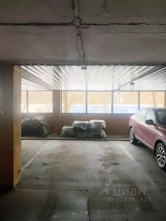 Гараж в Москва Старопетровский проезд, 10А (18 м) - Фото 1