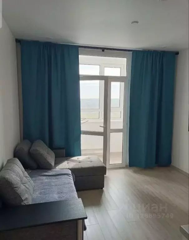 Студия Нижегородская область, Нижний Новгород д. Анкудиновка, ул. ... - Фото 1