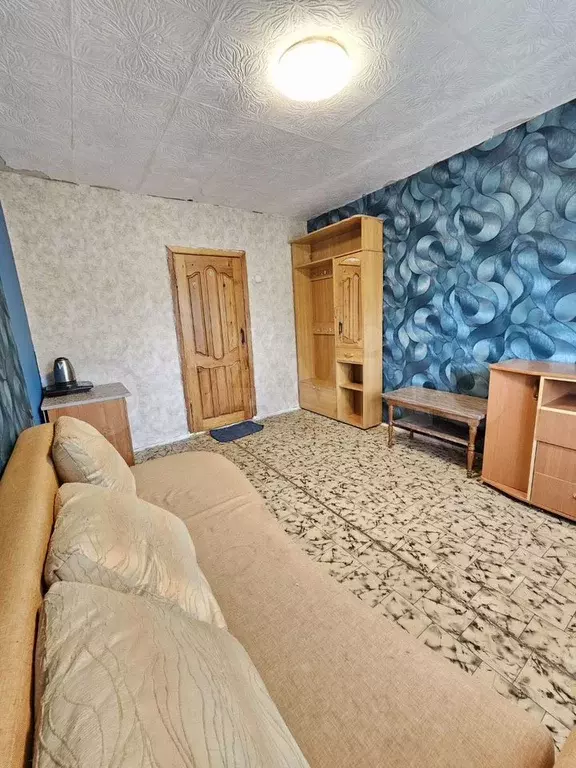 Комната 12,6 м в 6-к., 1/5 эт. - Фото 1