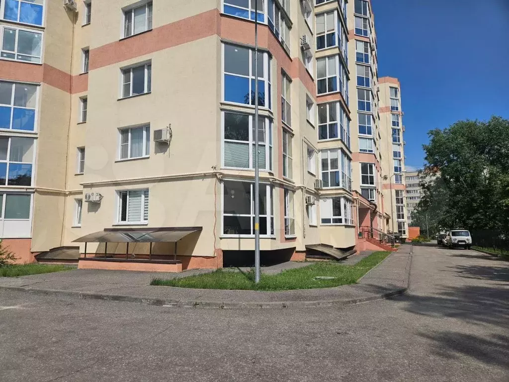 Офис в жилом районе со своей парковкой, 128 м - Фото 1