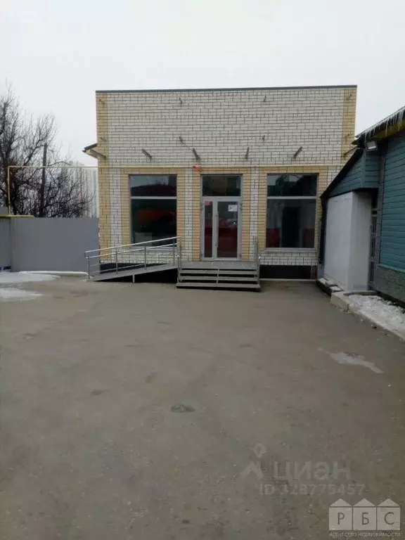 Помещение свободного назначения в Саратовская область, Энгельс ... - Фото 1