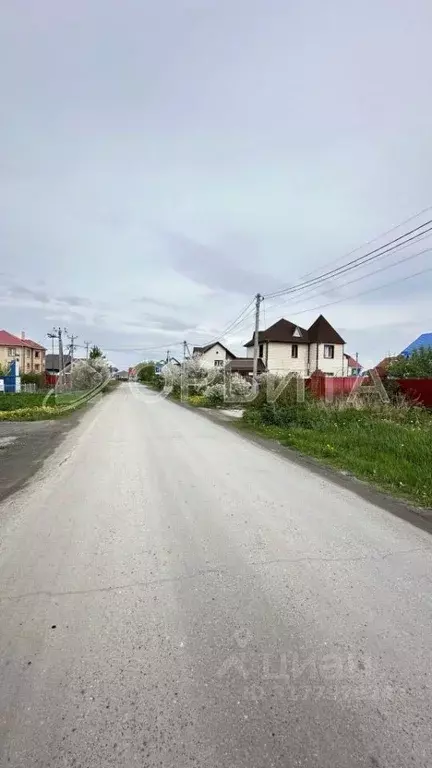 Участок в Тюменская область, Тюмень ул. Владимира Минеева (8.01 сот.) - Фото 0