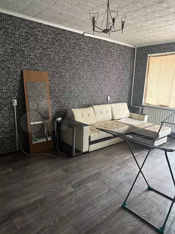 1-к. квартира, 40 м, 5/5 эт. - Фото 0