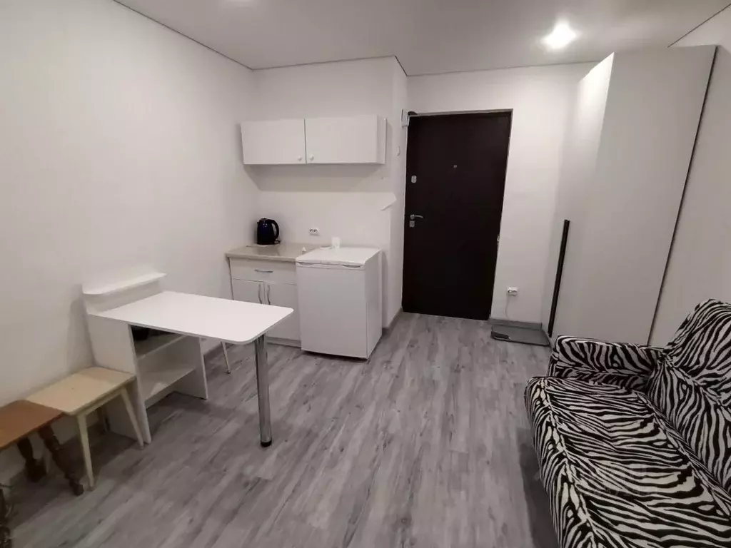 Комната Татарстан, Казань ул. Амирхана Еники, 3 (18.0 м) - Фото 2