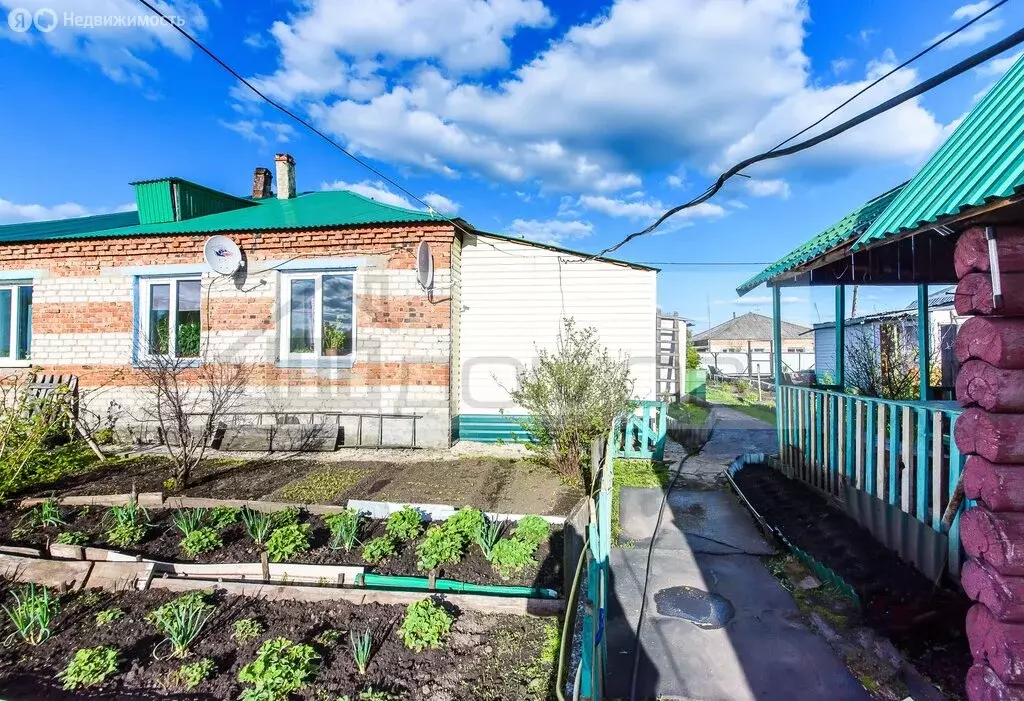 3-комнатная квартира: деревня Зеледеево, Советская улица, 18 (62 м) - Фото 1