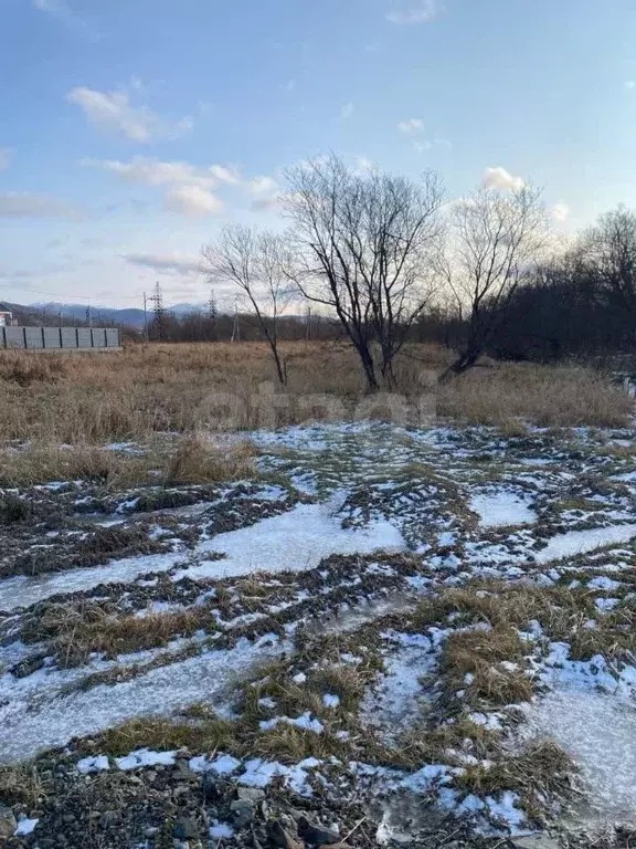 Участок в Сахалинская область, Южно-Сахалинск городской округ, с. ... - Фото 1