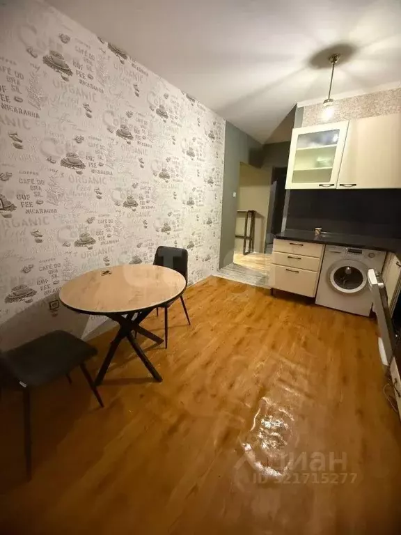 2-к кв. Ямало-Ненецкий АО, Новый Уренгой Восточный мкр, 4/2 (50.0 м) - Фото 1