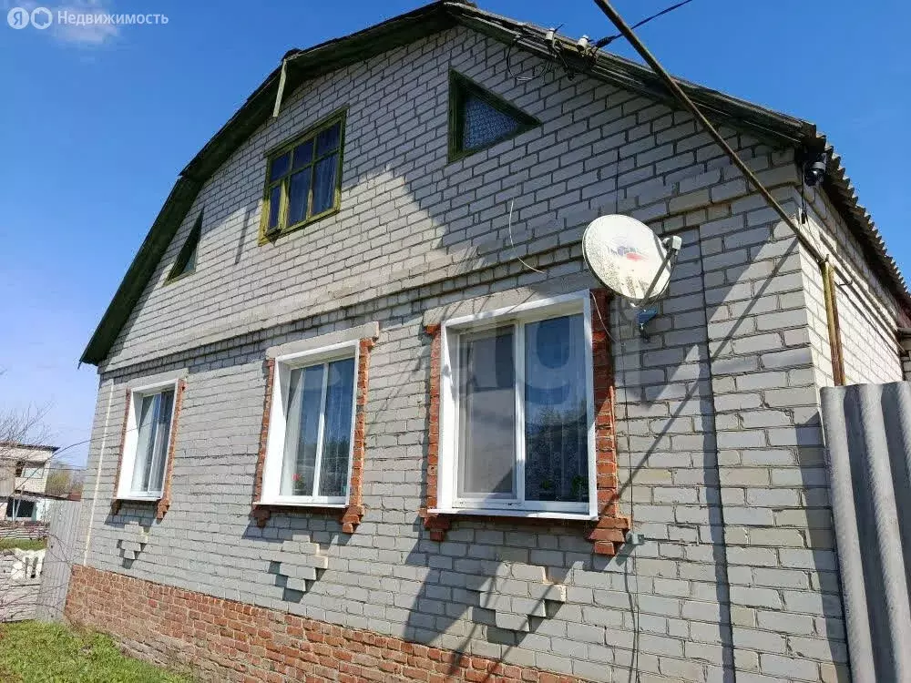 Дом в Белгородская область, рабочий посёлок Волоконовка, Первомайская ... - Фото 1