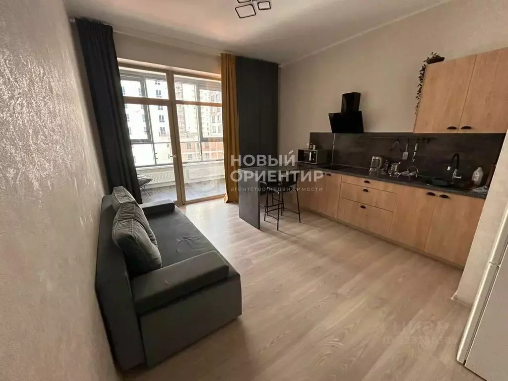 1-к кв. Свердловская область, Екатеринбург наб. Олимпийская, 9/2 (56.3 ... - Фото 1