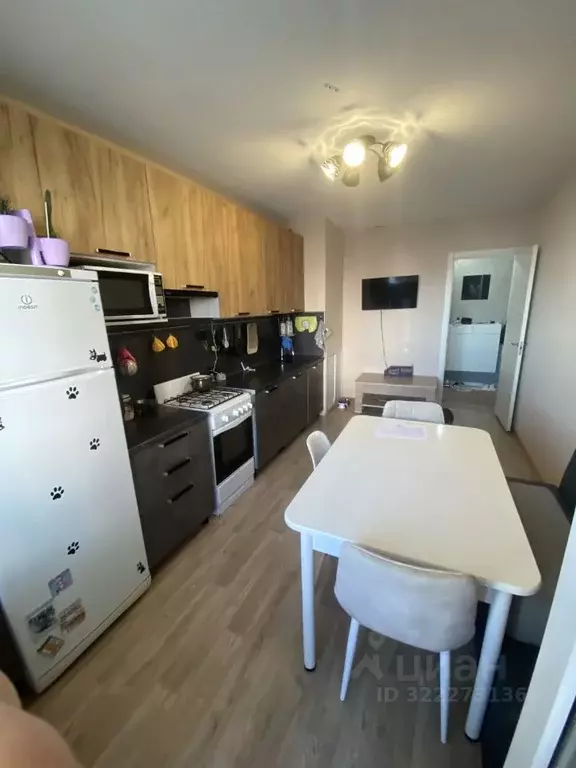 3-к кв. Новгородская область, Великий Новгород ул. Ворошилова, 13 ... - Фото 1