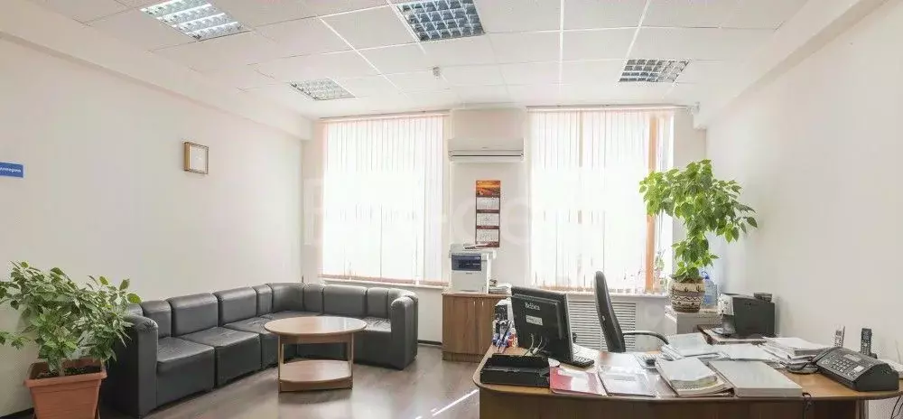 Офис в Санкт-Петербург Литовская ул., 10 (17 м) - Фото 1