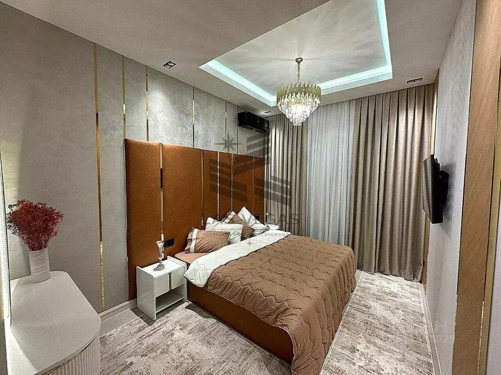 2-к кв. Татарстан, Казань ул. Аделя Кутуя, 110А (60.0 м) - Фото 1