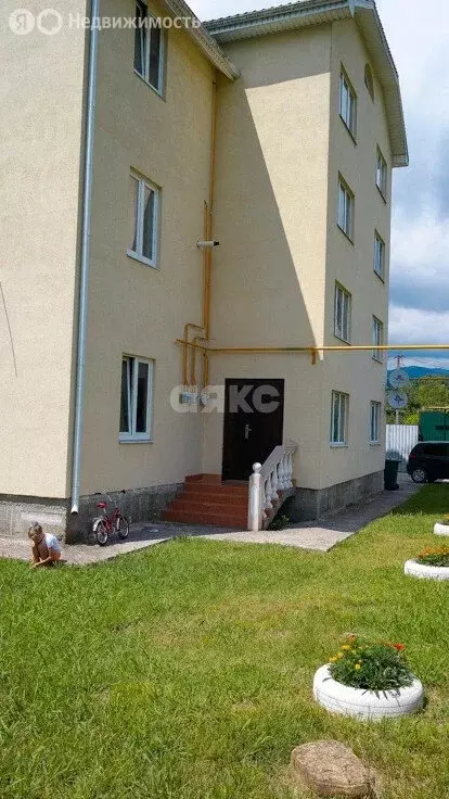 3-комнатная квартира: село Волковка, Космическая улица, 1/3 (65.9 м) - Фото 1