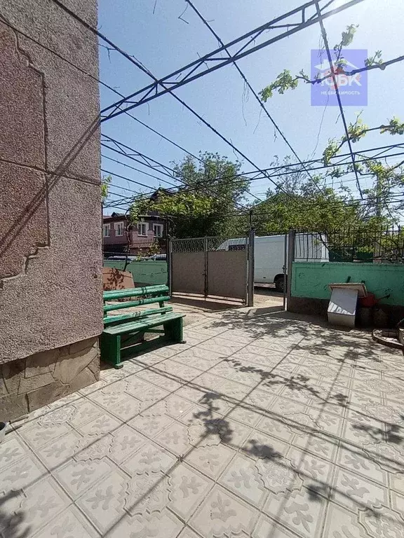 Дом в Крым, Саки ул. Выставочная (200 м) - Фото 1