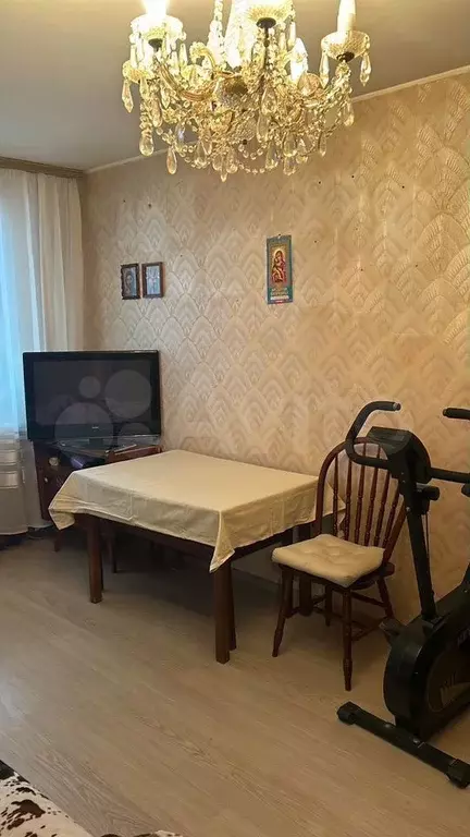 1-к. квартира, 40 м, 4/12 эт. - Фото 1