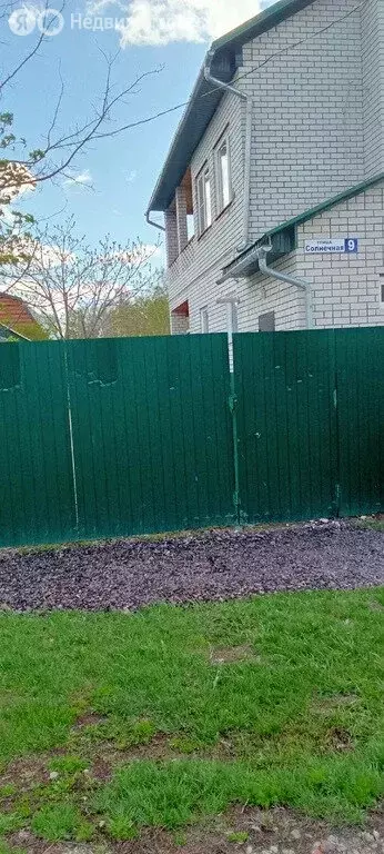 Дом в Алтайский край, городской округ Барнаул, посёлок Берёзовка (187 ... - Фото 0