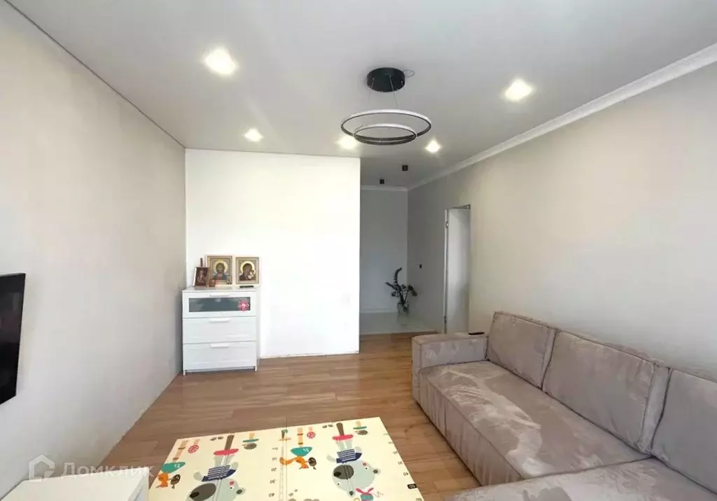 Продаётся 2-к квартира, 64 м - Фото 1