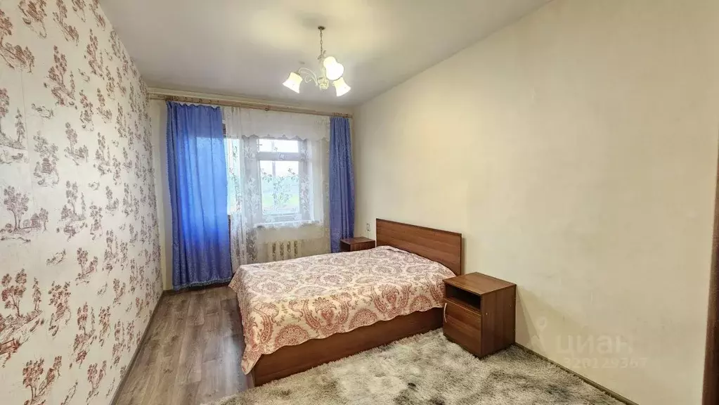 3-к кв. Иркутская область, Иркутск ул. Безбокова, 1А (80.0 м) - Фото 0