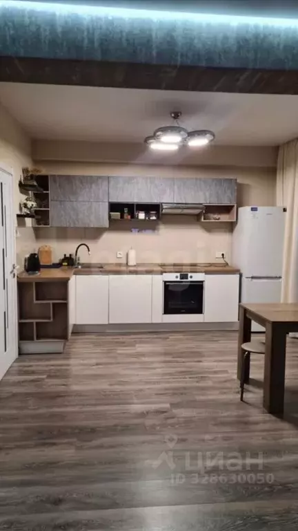 Студия Сахалинская область, Южно-Сахалинск ул. Ленина, 563к1 (31.9 м) - Фото 1