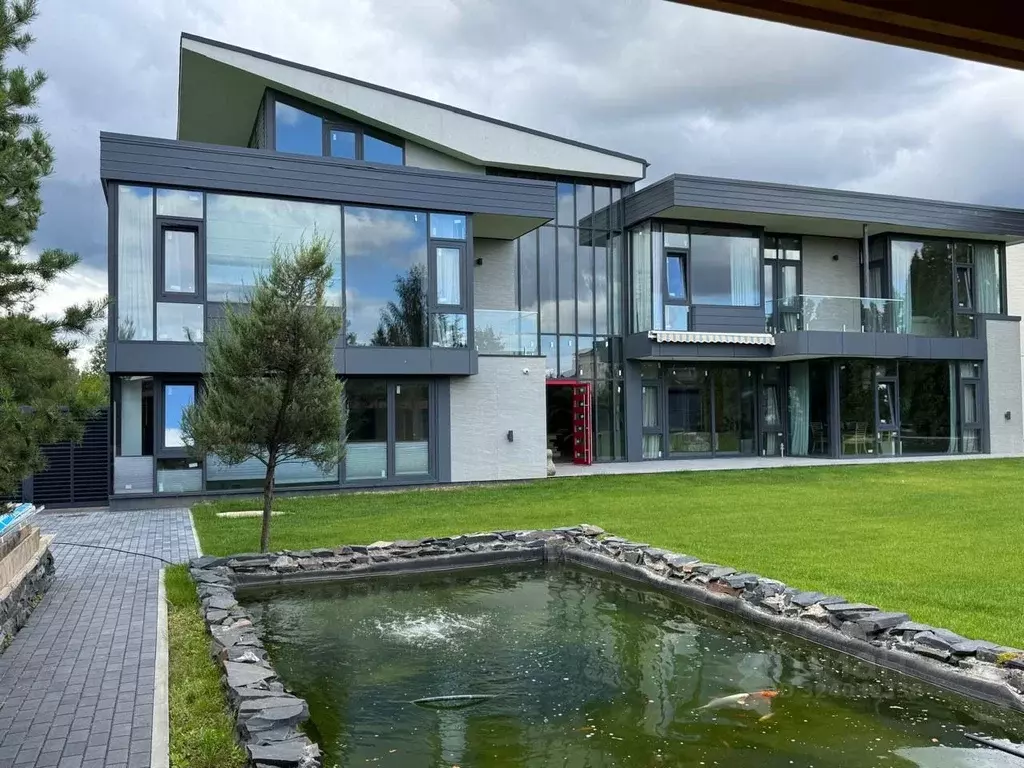 Коттедж в Московская область, Красногорск городской округ, д. ... - Фото 1