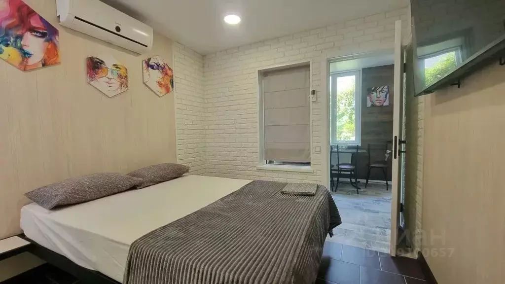 2-к кв. Краснодарский край, Геленджик Тенистая ул., 15Б (40.0 м) - Фото 1
