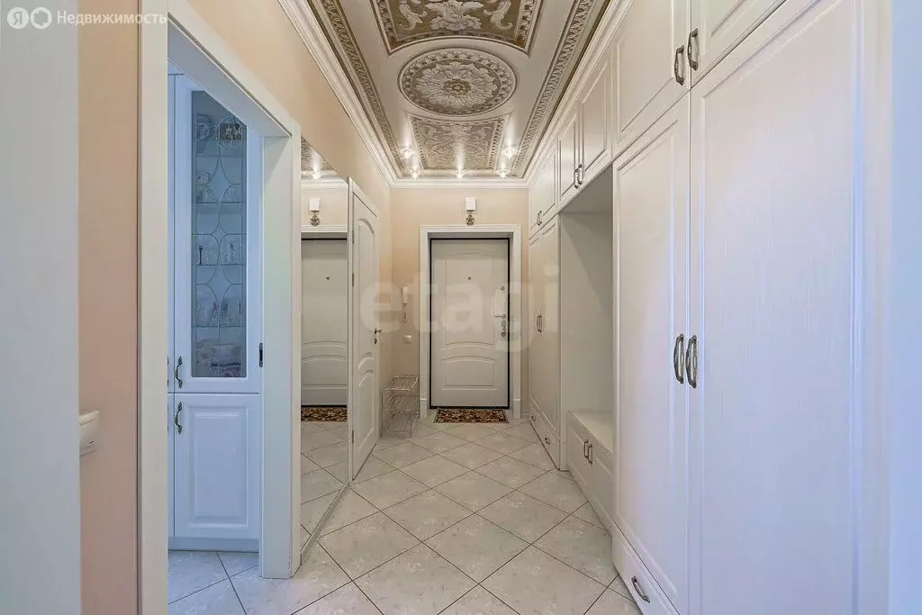 3-комнатная квартира: Калининград, Осенняя улица, 4 (92 м) - Фото 2
