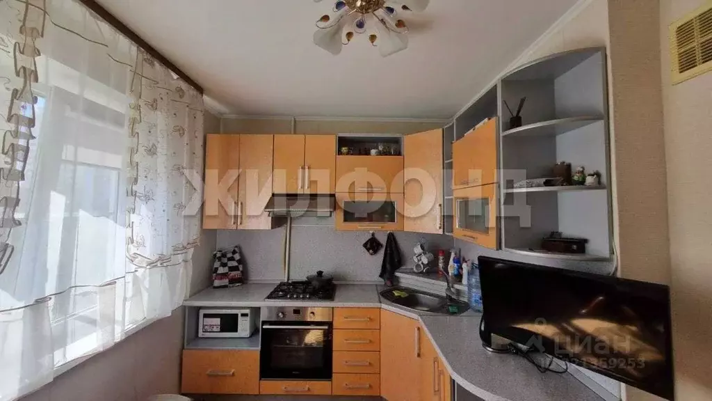 1-к кв. Белгородская область, Белгород Славянская ул., 9 (37.3 м) - Фото 0