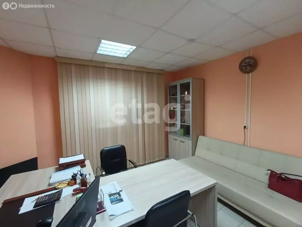 Офис (240 м) - Фото 1