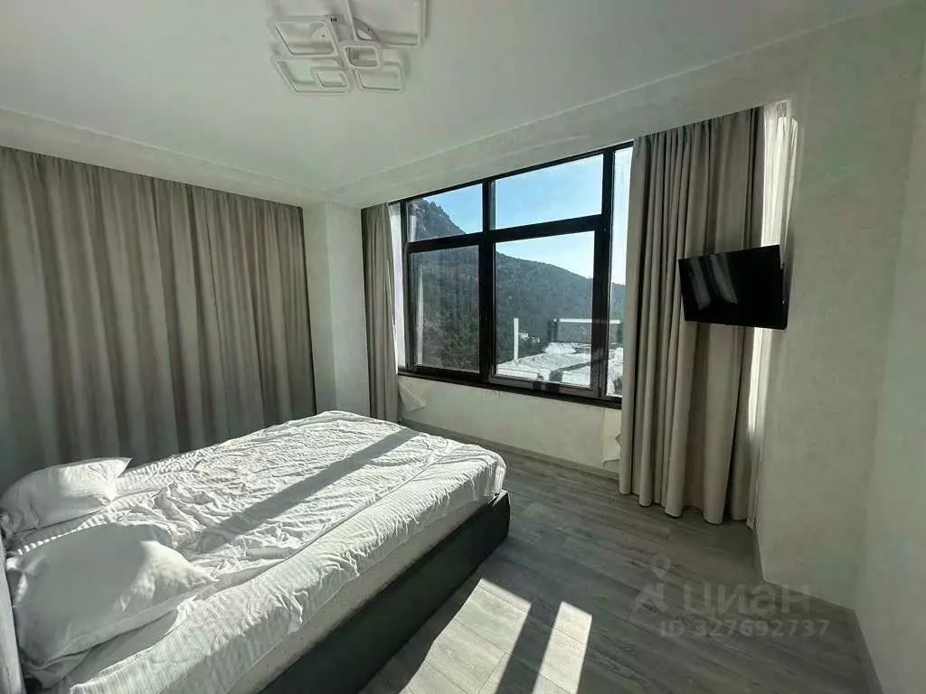 1-к кв. Севастополь Севастопольская зона ЮБК кв-л, 14Вс1 (56.6 м) - Фото 0