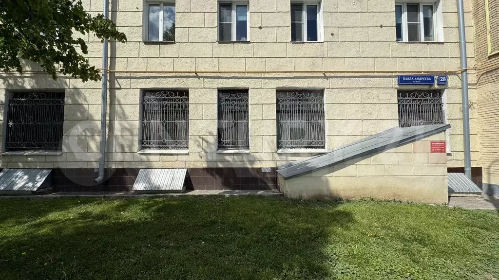Сдам помещение свободного назначения, 402 м - Фото 0