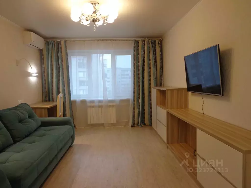 2-к кв. Омская область, Омск ул. Декабристов, 106 (52.0 м) - Фото 2