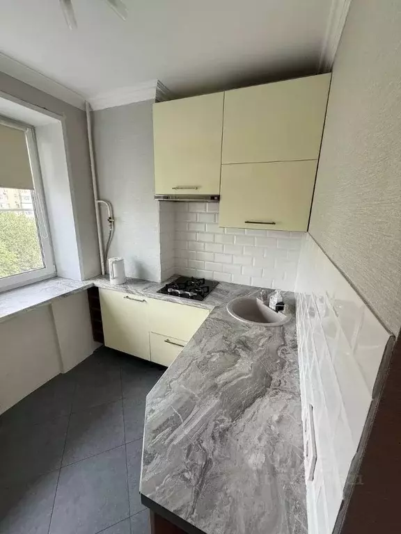 2-к кв. Москва ул. Симоновский Вал, 22К2 (43.7 м) - Фото 1