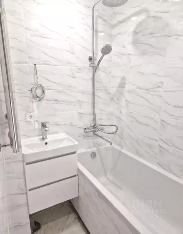 2-к кв. Коми, Сыктывкар ул. Морозова, 41 (44.3 м) - Фото 1