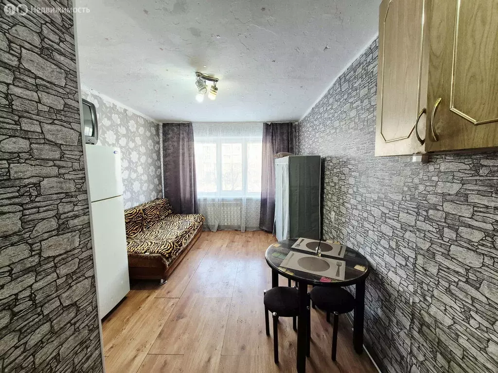 1-комнатная квартира: Лесозаводск, Пушкинская улица, 2 (16.7 м) - Фото 2