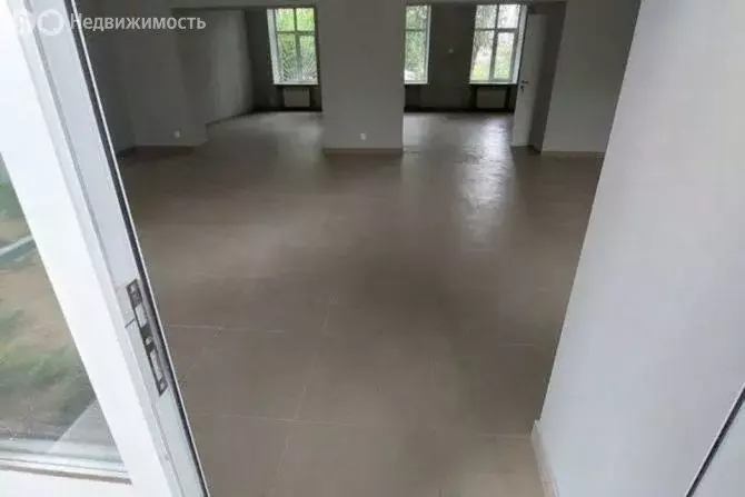 Торговая площадь (95 м) - Фото 2